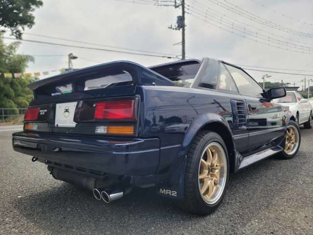 1987 Toyota MR2 – thumbnail 2