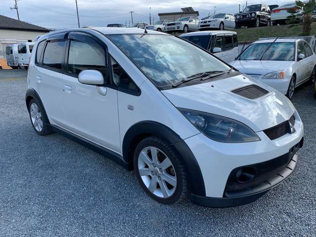 2006 Mitsubishi Colt – thumbnail 3