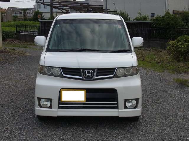 2010 Honda Zest – thumbnail 4