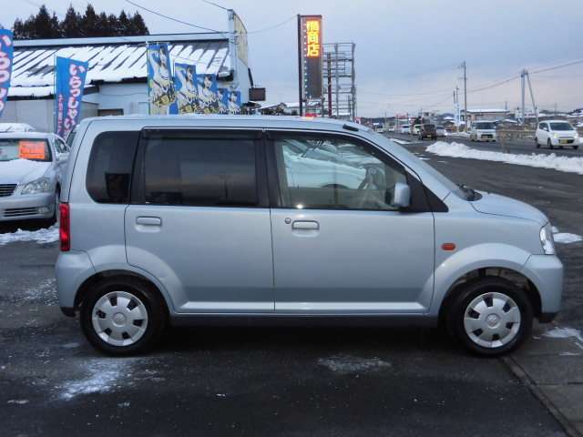 2005 Mitsubishi eK Classy – thumbnail 4