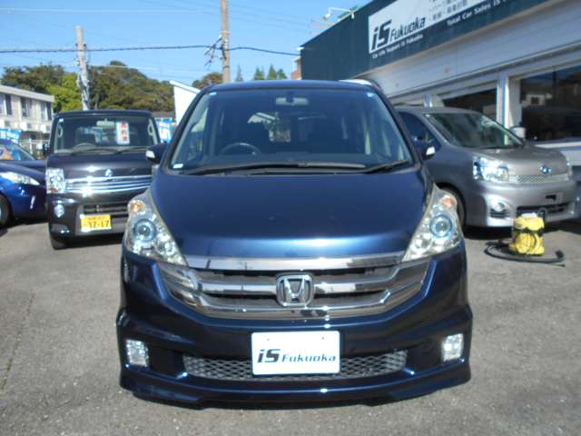 2009 Honda Stepwgn – thumbnail 3