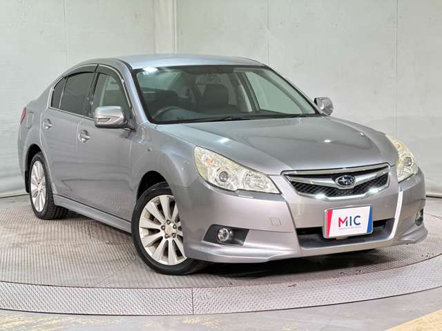 2010 Subaru Legacy B4 – thumbnail 3
