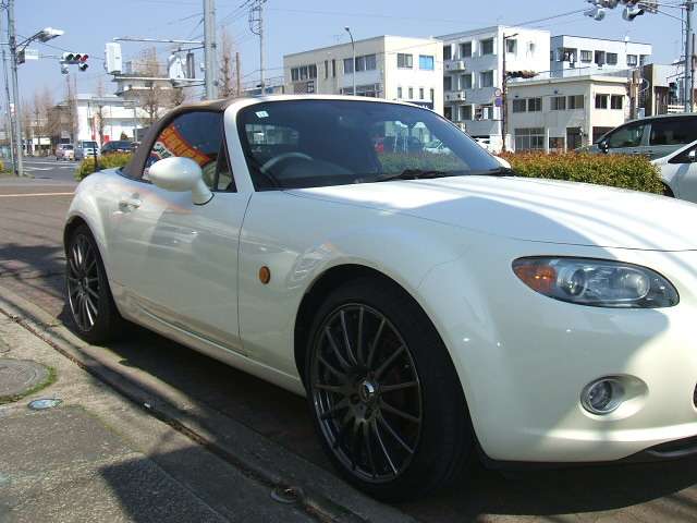 2007 Mazda Roadster – thumbnail 3