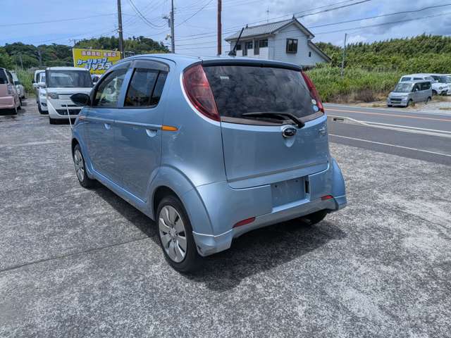 2010 Subaru R2 – thumbnail 4