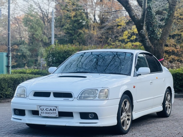 2000 Subaru Legacy B4