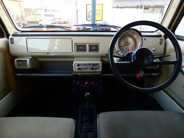 1989 Nissan Pao – thumbnail 2