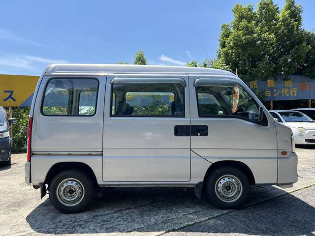 2002 Subaru Sambar Dias Van – thumbnail 4