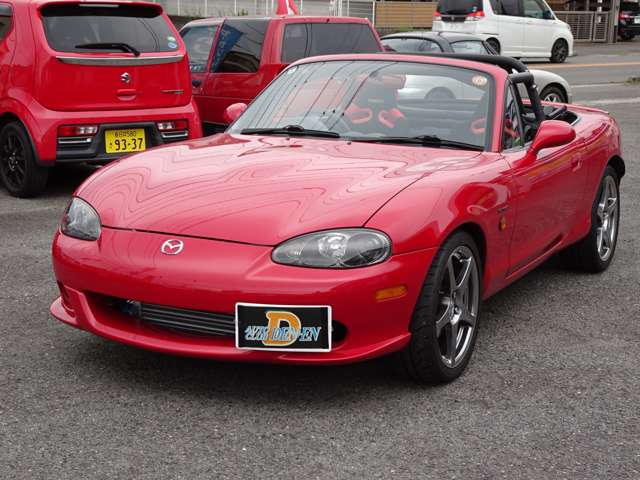 2004 Mazda Roadster – thumbnail 3