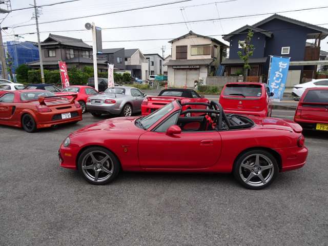 2004 Mazda Roadster – thumbnail 4