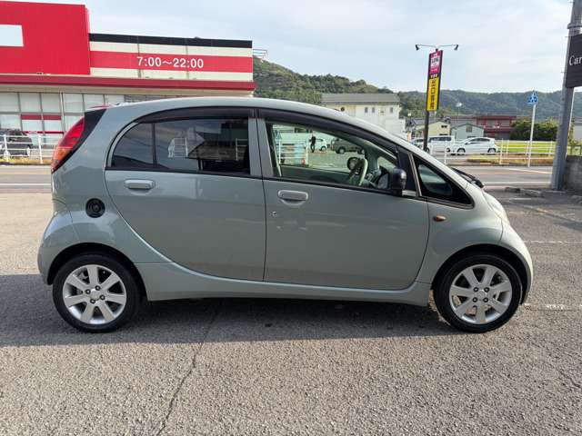2007 Mitsubishi i – thumbnail 4
