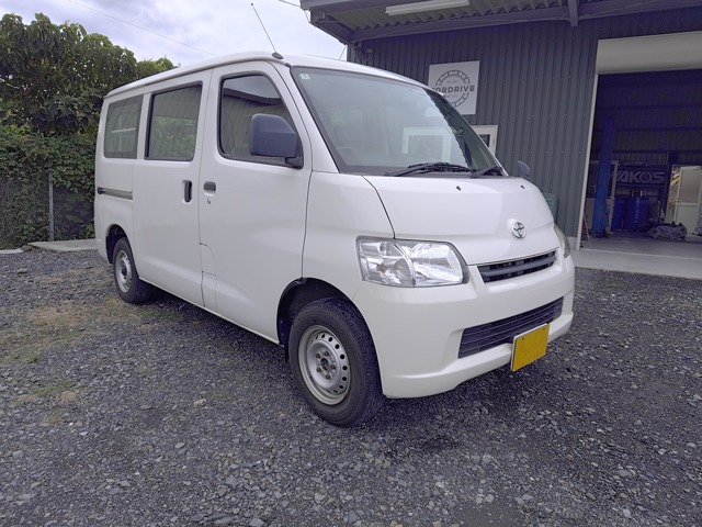 2009 Toyota LiteAce Van