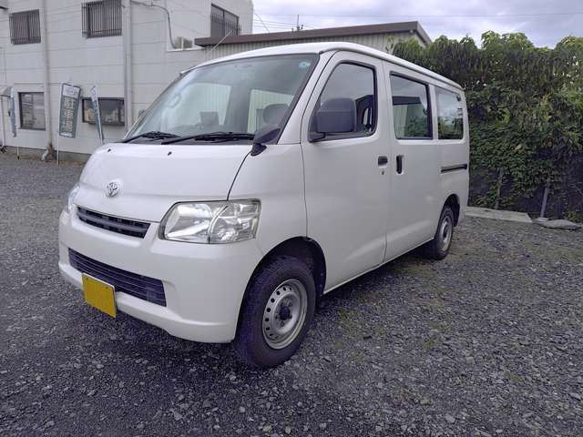 2009 Toyota LiteAce Van – thumbnail 3