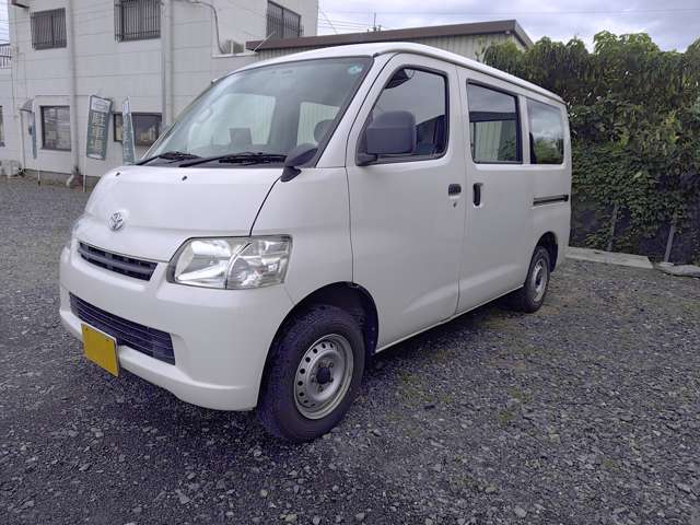 2009 Toyota LiteAce Van – thumbnail 4