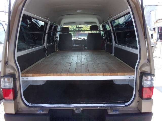 2002 Mazda Bongo Brawny Van – thumbnail 2