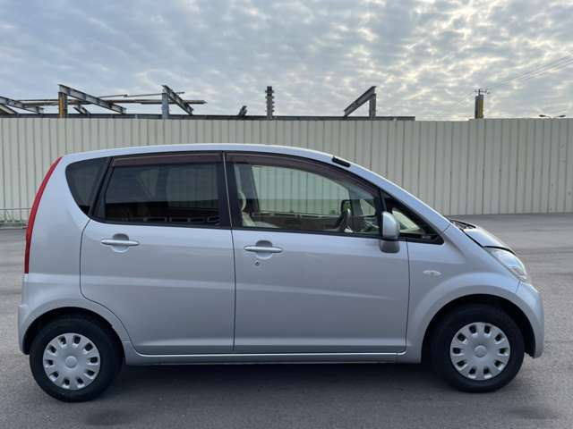 2010 Daihatsu Move – thumbnail 4