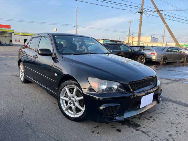 1999 Toyota Altezza – thumbnail 3