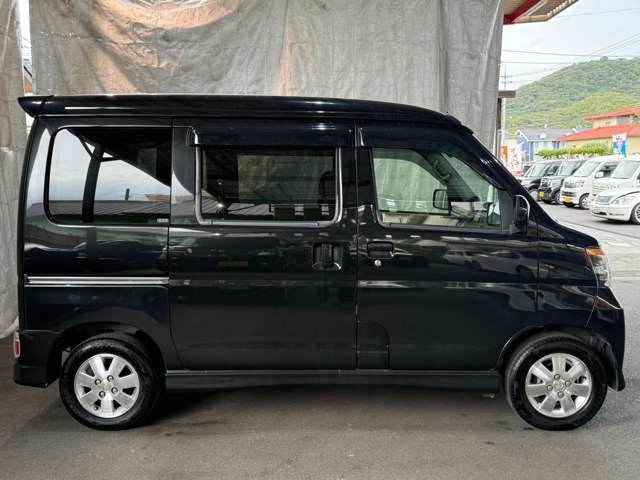 2010 Subaru Dias Wagon – thumbnail 2