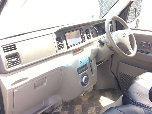 2010 Subaru Dias Wagon – thumbnail 4
