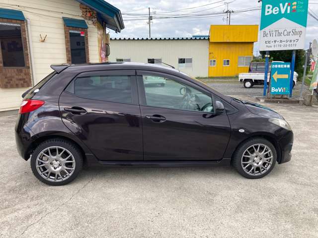 2008 Mazda Demio – thumbnail 4