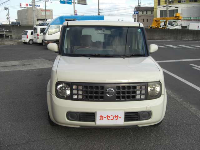 2005 Nissan Cube – thumbnail 2