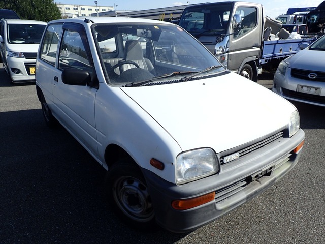 1993 Daihatsu Mira