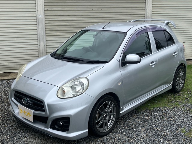 2010 Nissan March