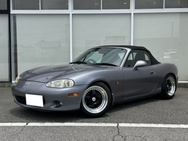 2004 Mazda Roadster