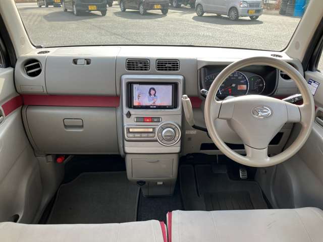 2009 Daihatsu Move Conte – thumbnail 2