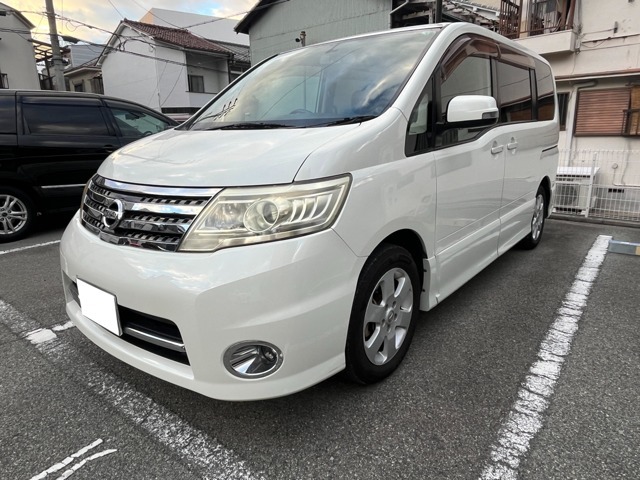 2009 Nissan Serena