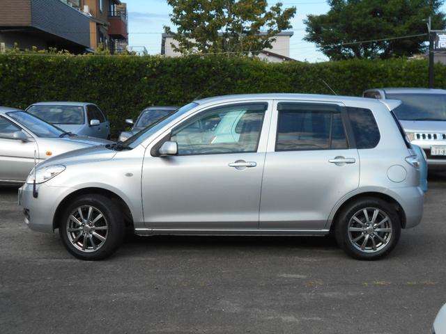 2007 Mazda Demio – thumbnail 3
