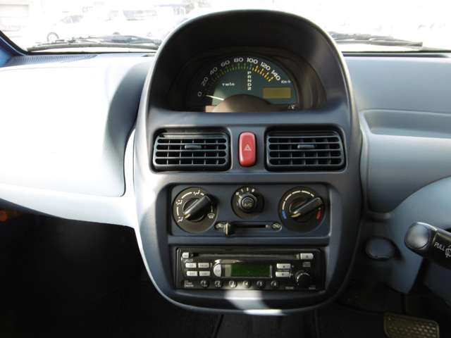 2003 Suzuki Twin – thumbnail 3