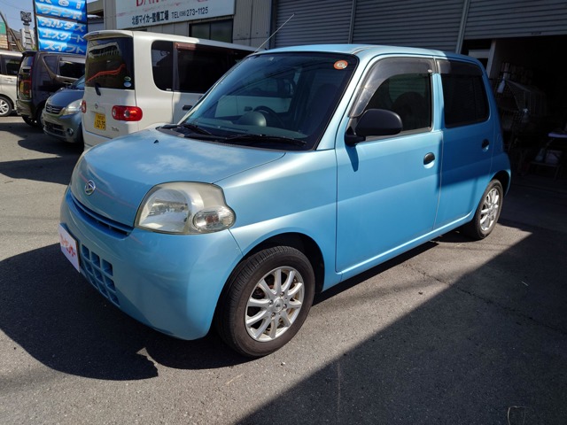 2009 Daihatsu Esse