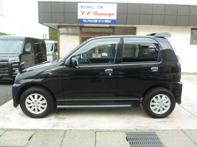 2009 Daihatsu Terios Kid – thumbnail 3