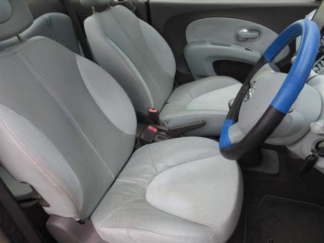 2008 Nissan Micra C+C – thumbnail 3