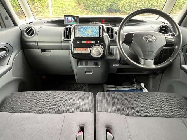 2009 Daihatsu Tanto – thumbnail 2