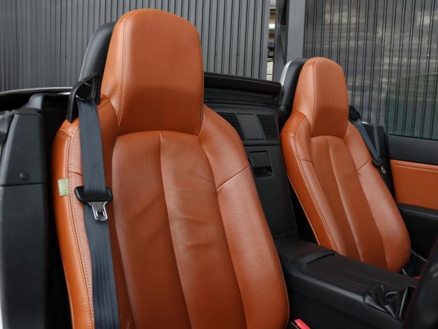 2008 Mazda Roadster – thumbnail 4