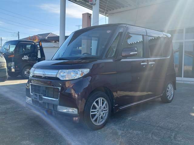 2010 Daihatsu Tanto – thumbnail 2