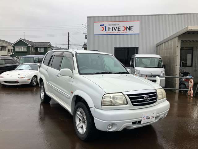 2001 Suzuki Grand Escudo – thumbnail 3
