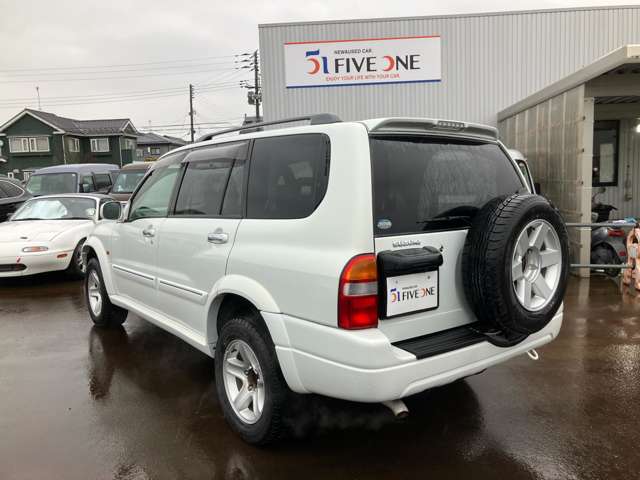 2001 Suzuki Grand Escudo – thumbnail 4