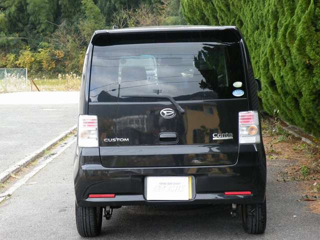 2010 Daihatsu Move Conte – thumbnail 3