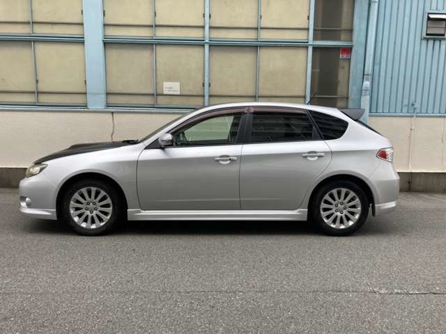 2009 Subaru Impreza Hatchback – thumbnail 3