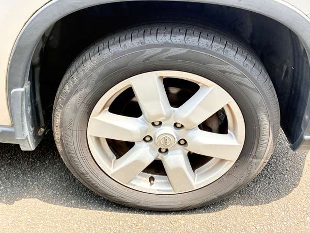 2010 Nissan X-Trail – thumbnail 4