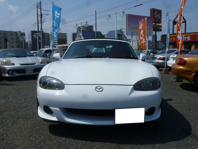 2005 Mazda Roadster – thumbnail 3