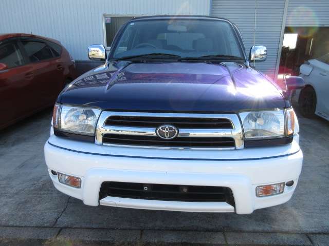 2000 Toyota Hilux Surf – thumbnail 3