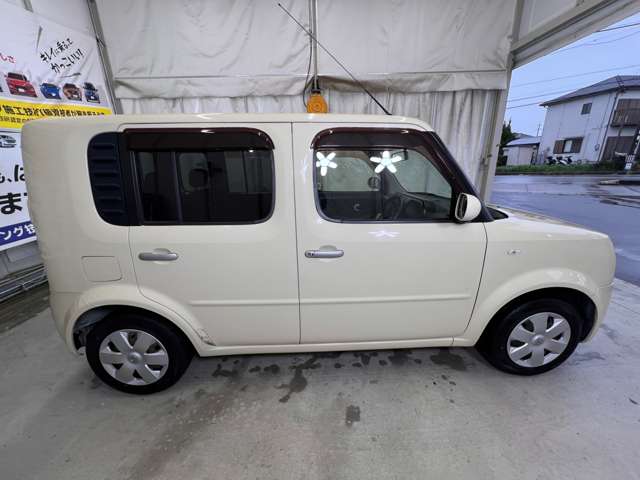 2008 Nissan Cube – thumbnail 4