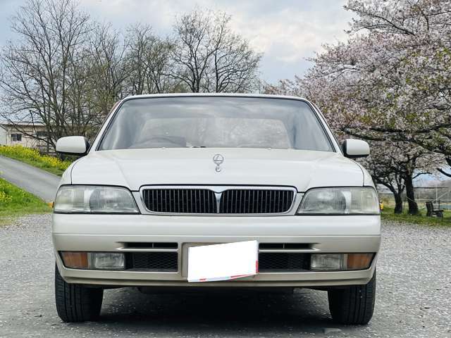 1994 Nissan Laurel – thumbnail 2