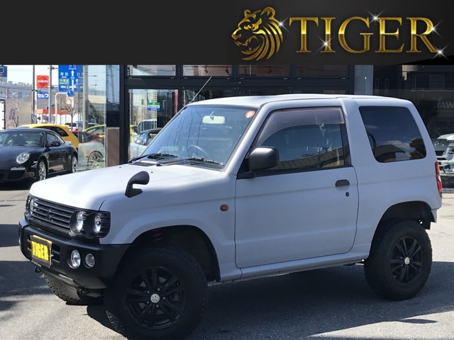 2002 Mitsubishi Pajero Mini
