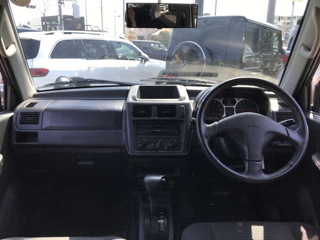 2002 Mitsubishi Pajero Mini – thumbnail 3