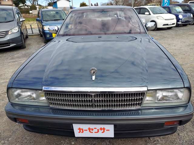 1988 Nissan Cima – thumbnail 2