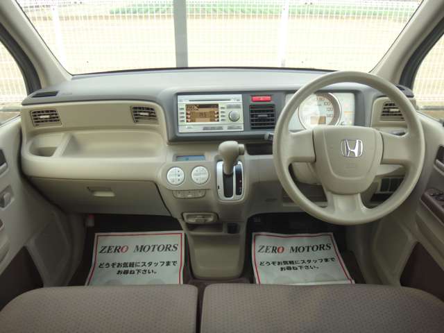 2010 Honda Life – thumbnail 3